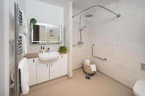 Hawkesbury Place, Stow-on-the-Wold - Typical Shower Room